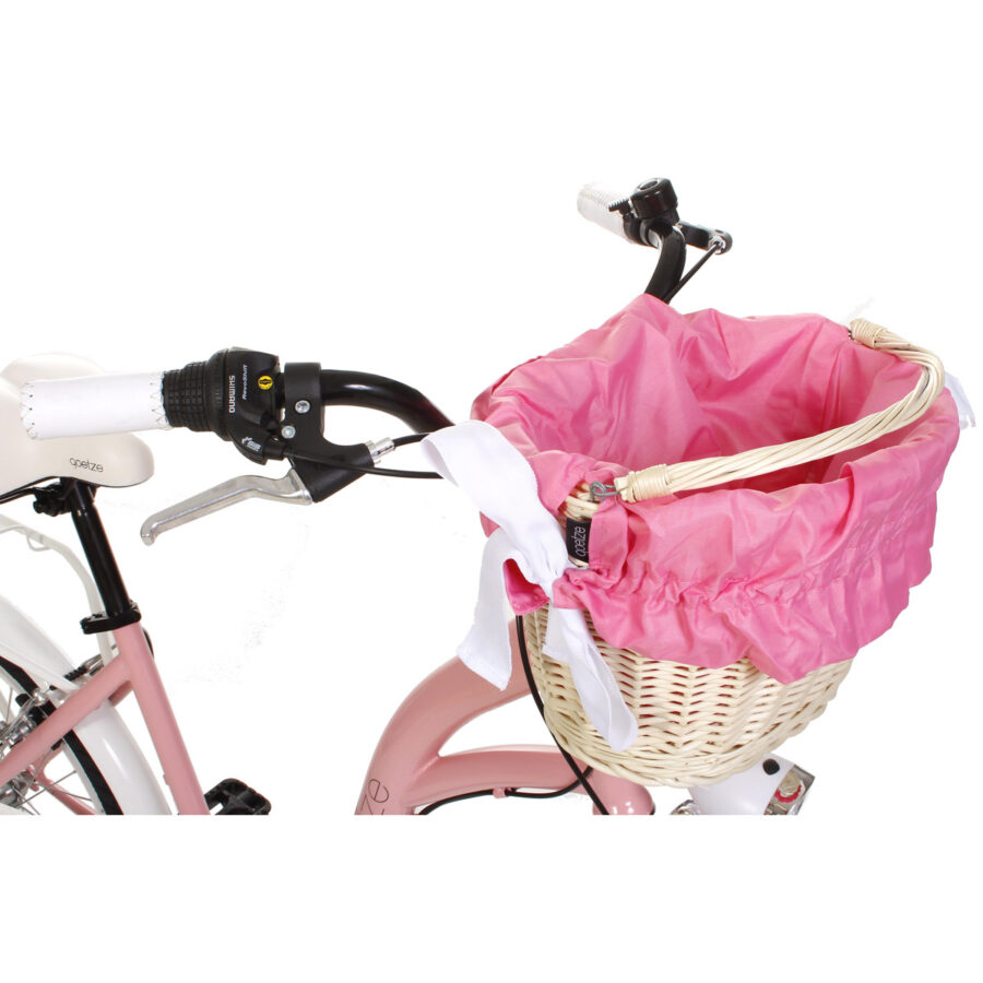 Bicicletă cu coș de nuiele roz.