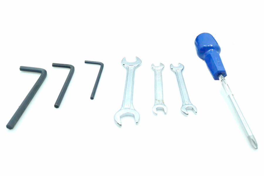 Set chei hexagonale și șurubelniță albastră