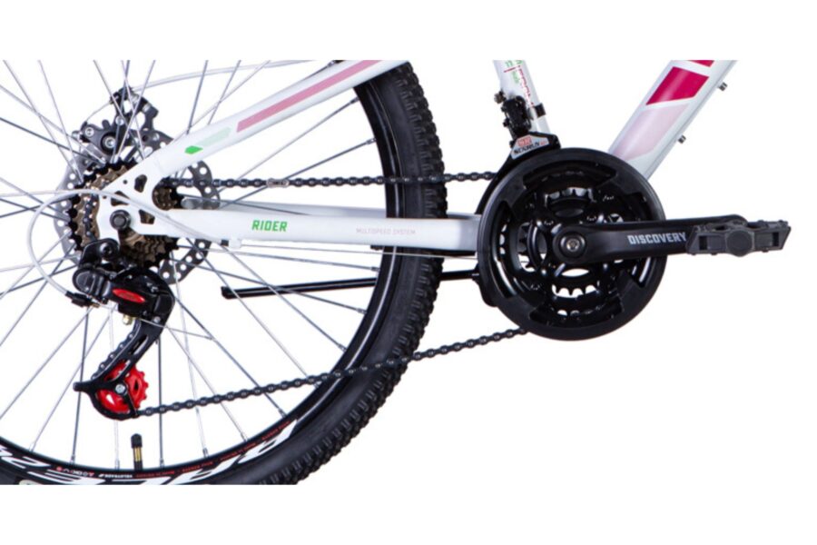 Cadru bicicletă albă cu sistem multi-viteză.