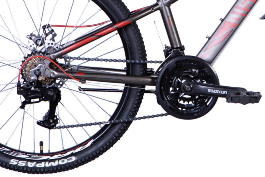 Detaliu dintr-o bicicletă mountain bike