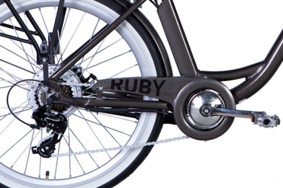 Detaliu dintr-o bicicletă Ruby