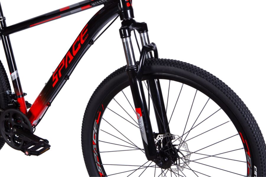 Bicicletă de munte cu design modern și performant.