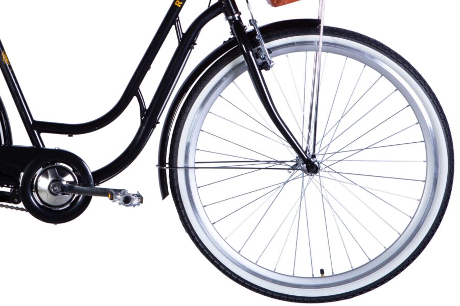 Roată de bicicletă neagră cu anvelopă albă