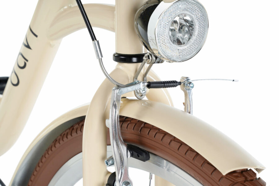 Detaliu bicicleta cu far și frână