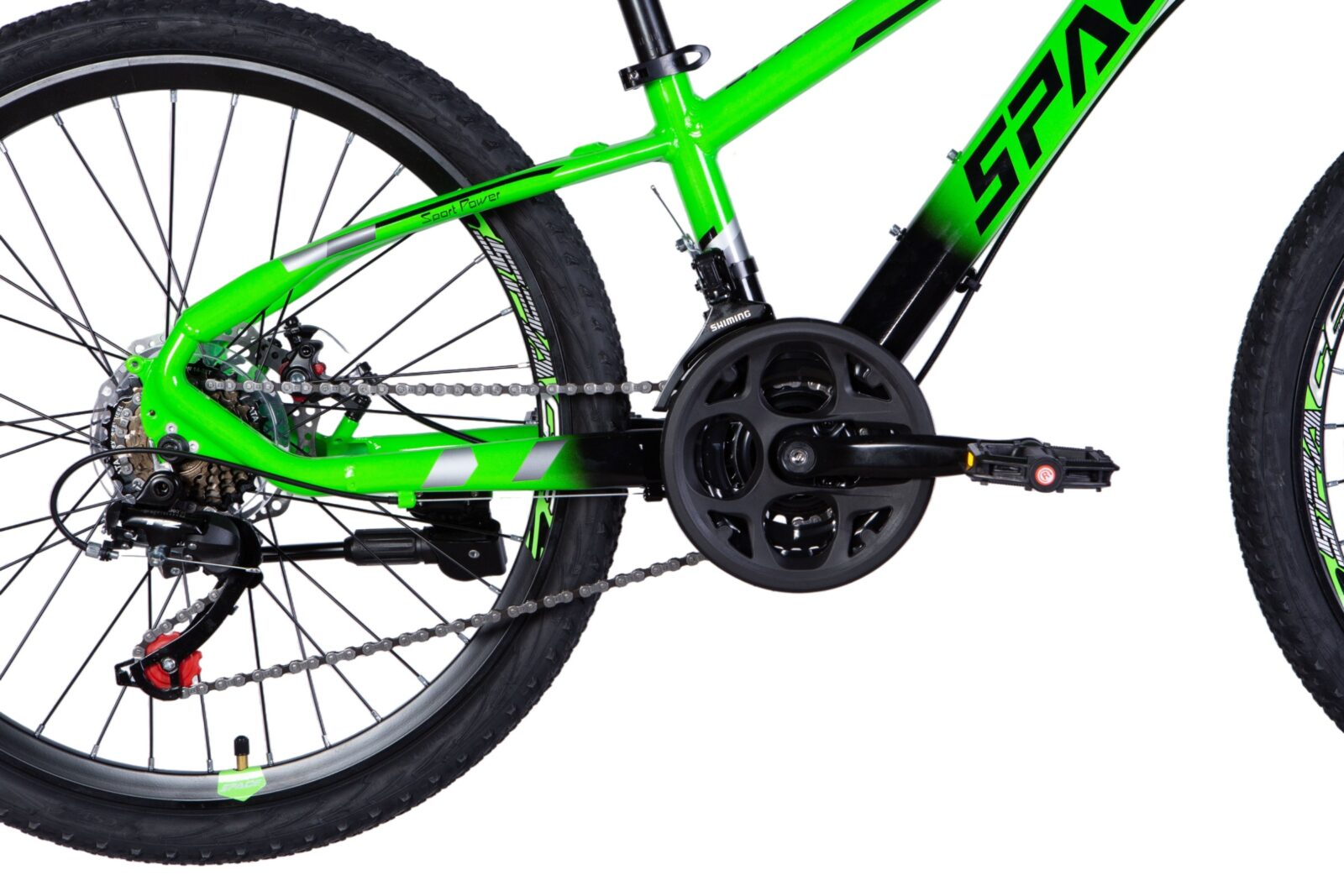 Partea laterală a unei biciclete verzi sportive