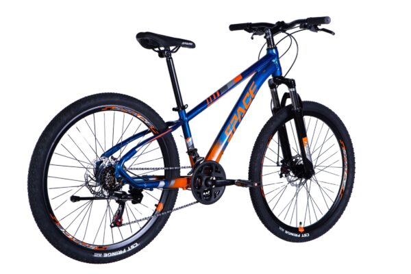 Bicicletă mountain bike albastră și portocalie