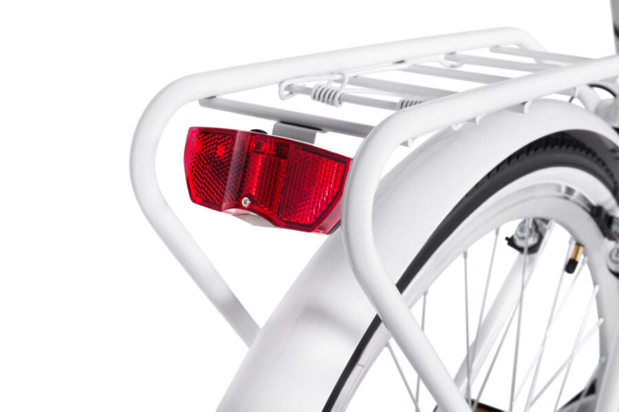 Lumina roșie spate de bicicletă.