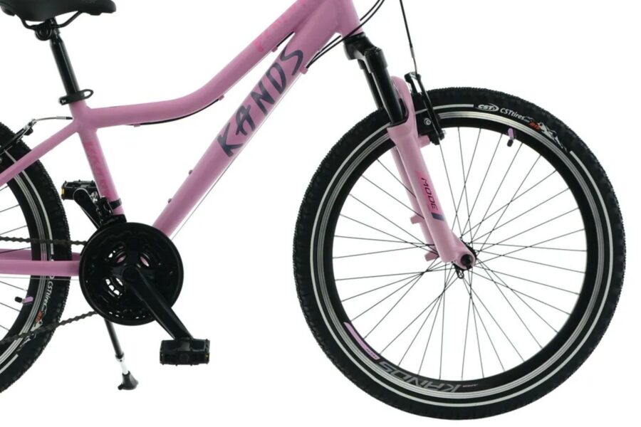 Bicicletă roz Kands cu roți și cadru modern.