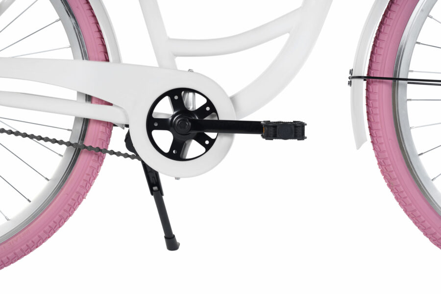 Detaliu despre pedalele unei biciclete albe