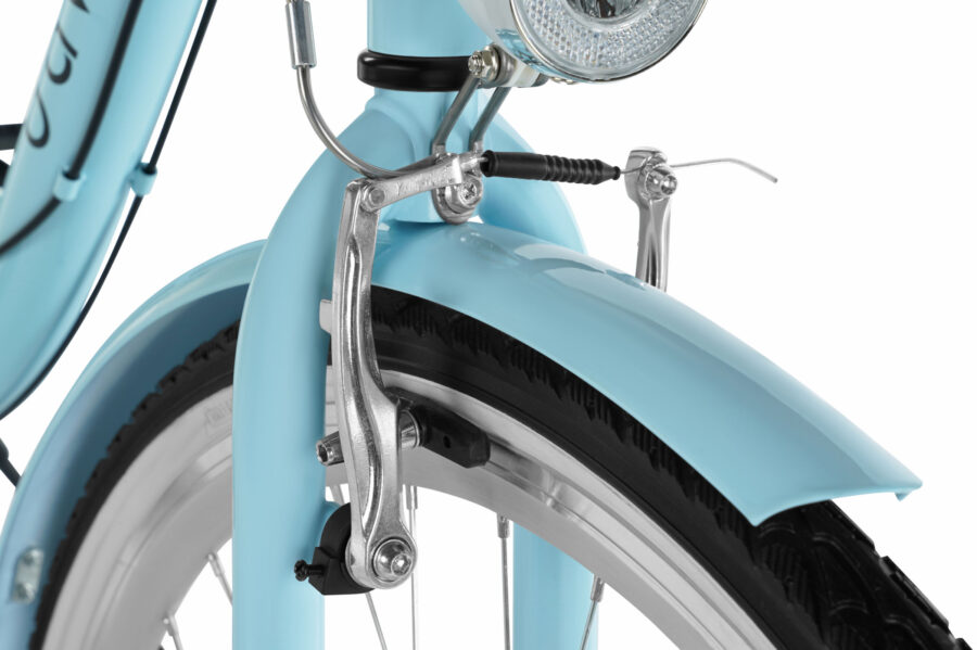 Detaliu al bicicletei cu frână și cauciuc