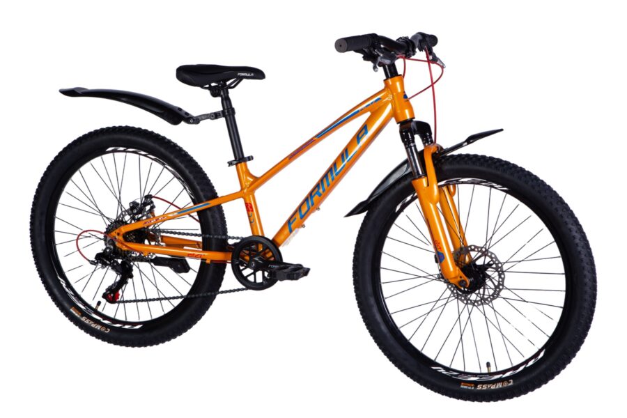 Bicicletă mountain bike portocalie cu roți robuste.