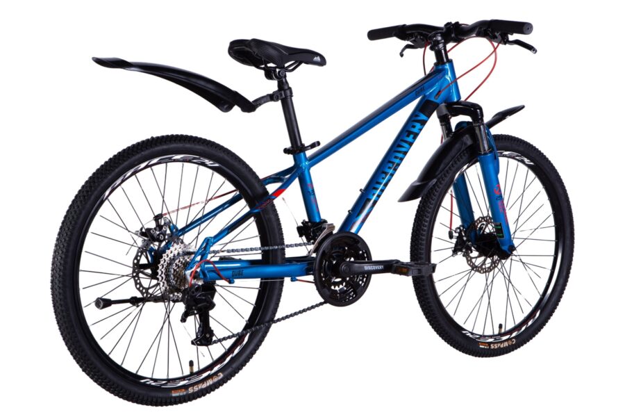 Bicicletă albastră de mountain bike pe fundal alb