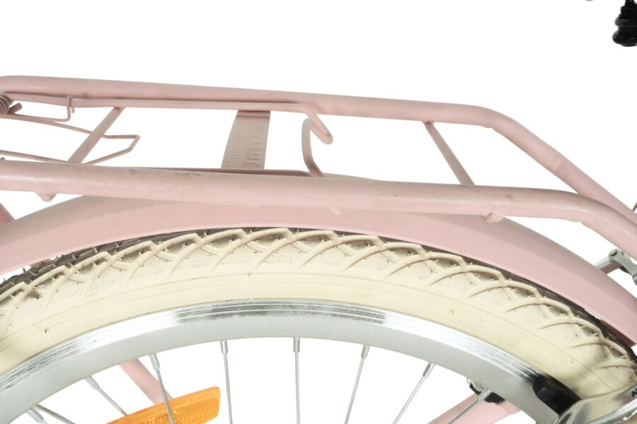 Roata unei biciclete roz cu suport