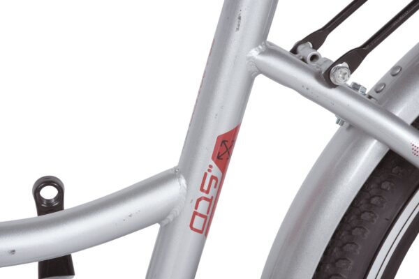 Cadru bicicletă gri cu detalii roșii.