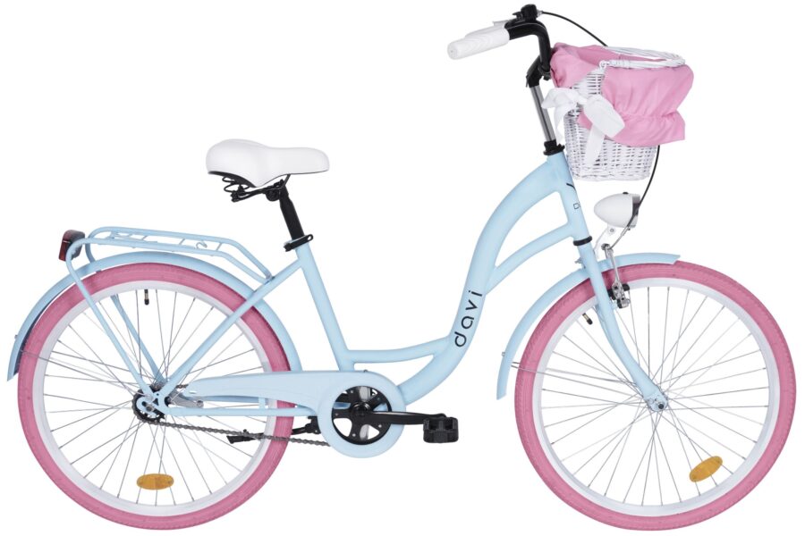 Bicicletă albastră cu coș roz, stil urban.