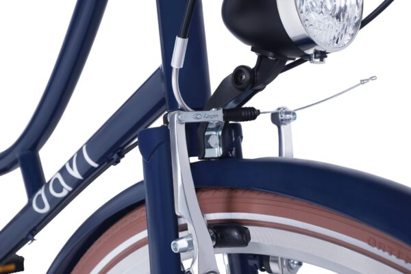 Detaliu frână bicicletă cu far și suport Logan.